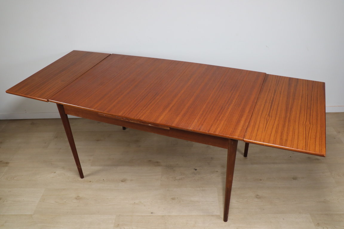 Table extensible de repas scandinave en teck, 1960