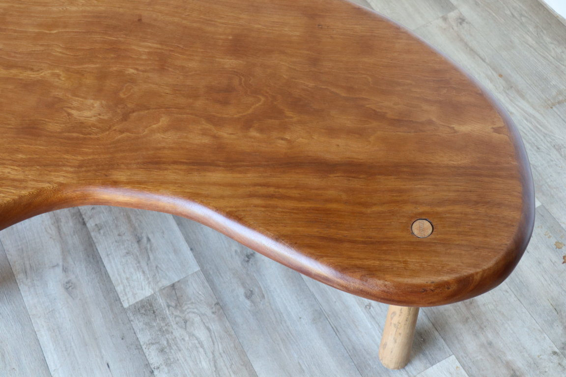 Table basse vintage "haricot" en bois massif, 1960