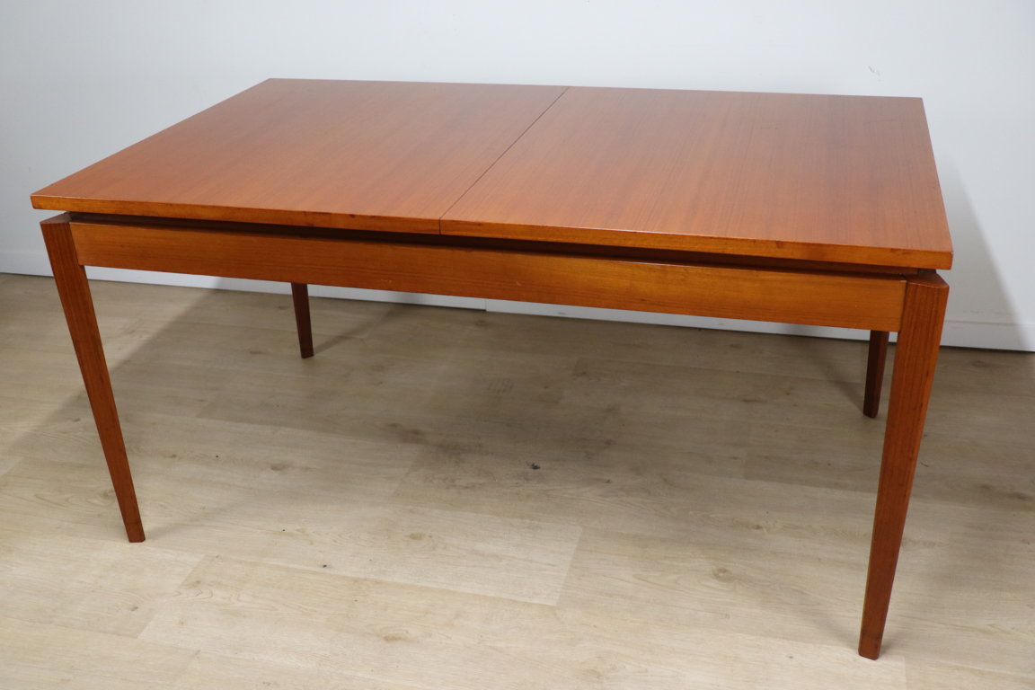 Table de repas vintage extensible en teck, 1960