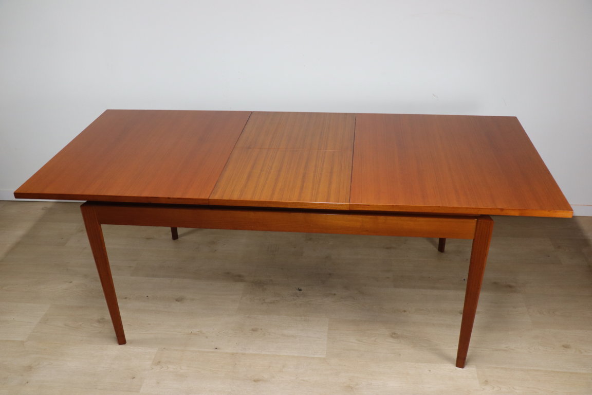 Table de repas vintage extensible en teck, 1960