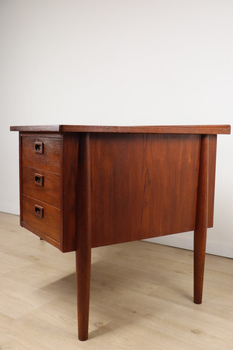 Bureau "Boomerang" Scandinave en teck, 1960