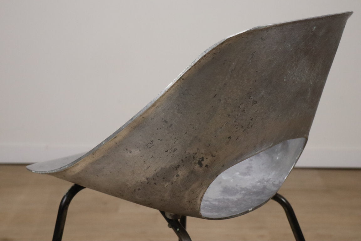 Chaise Aluminium modèle "Tulipe" de Pierre Guariche édition Steiner, 1960