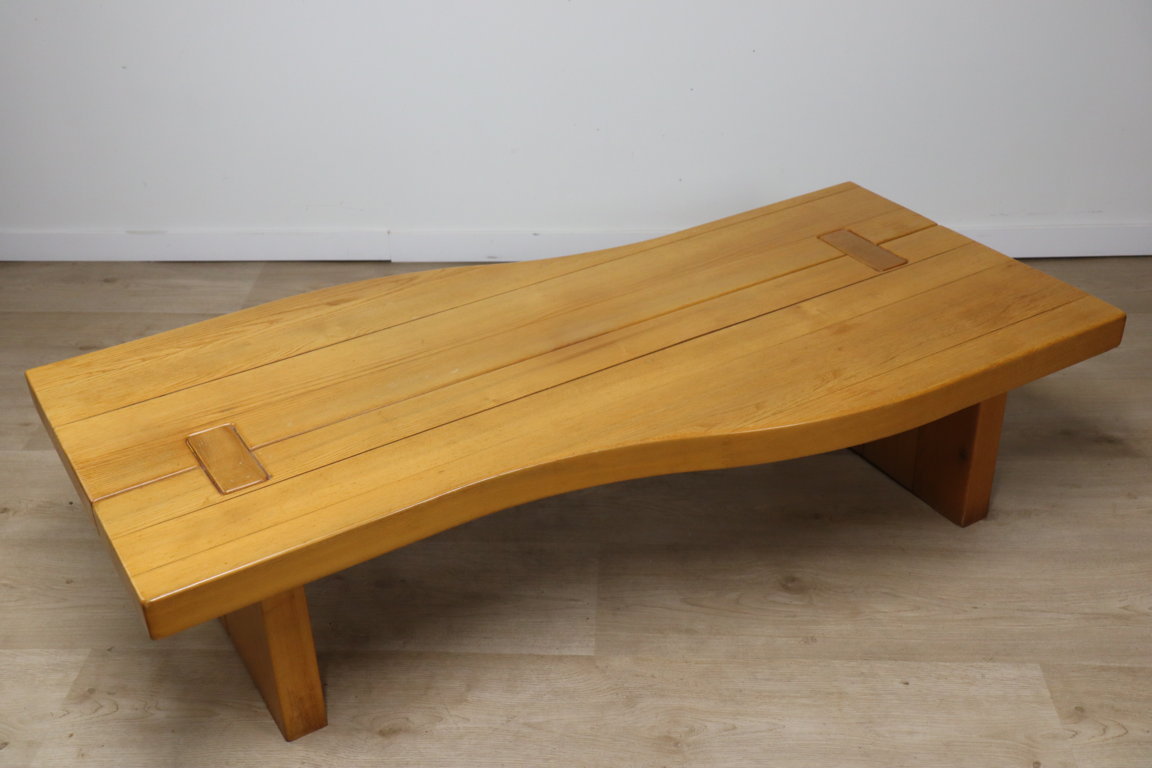 Table basse vintage édition Regain en orme massif, 1980