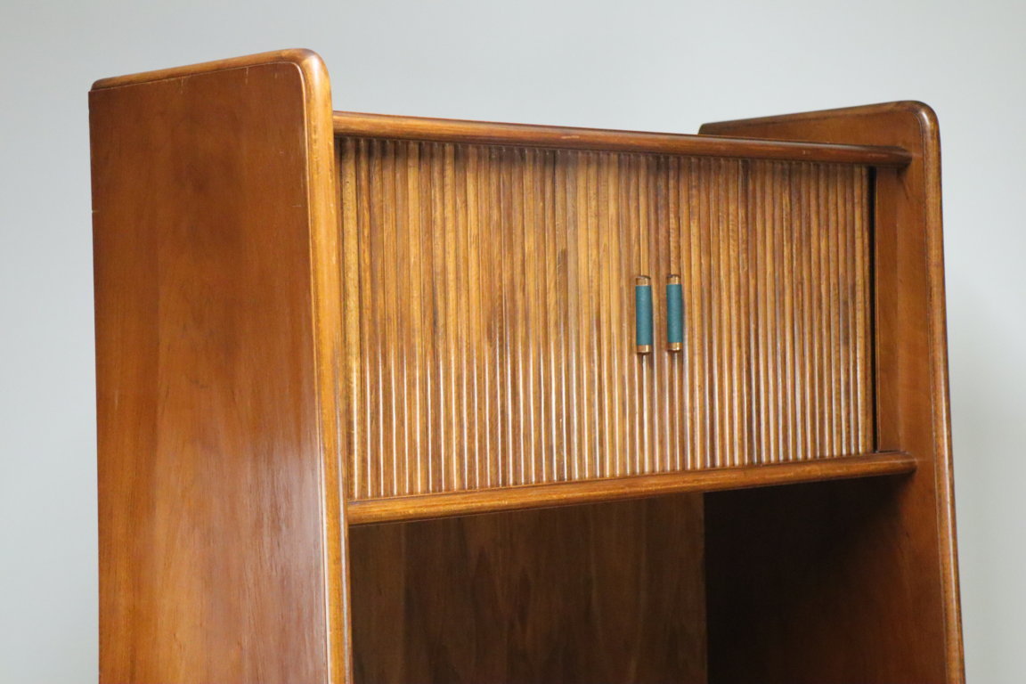 Bibliothèque vintage à portes coulissantes en bois, 1960