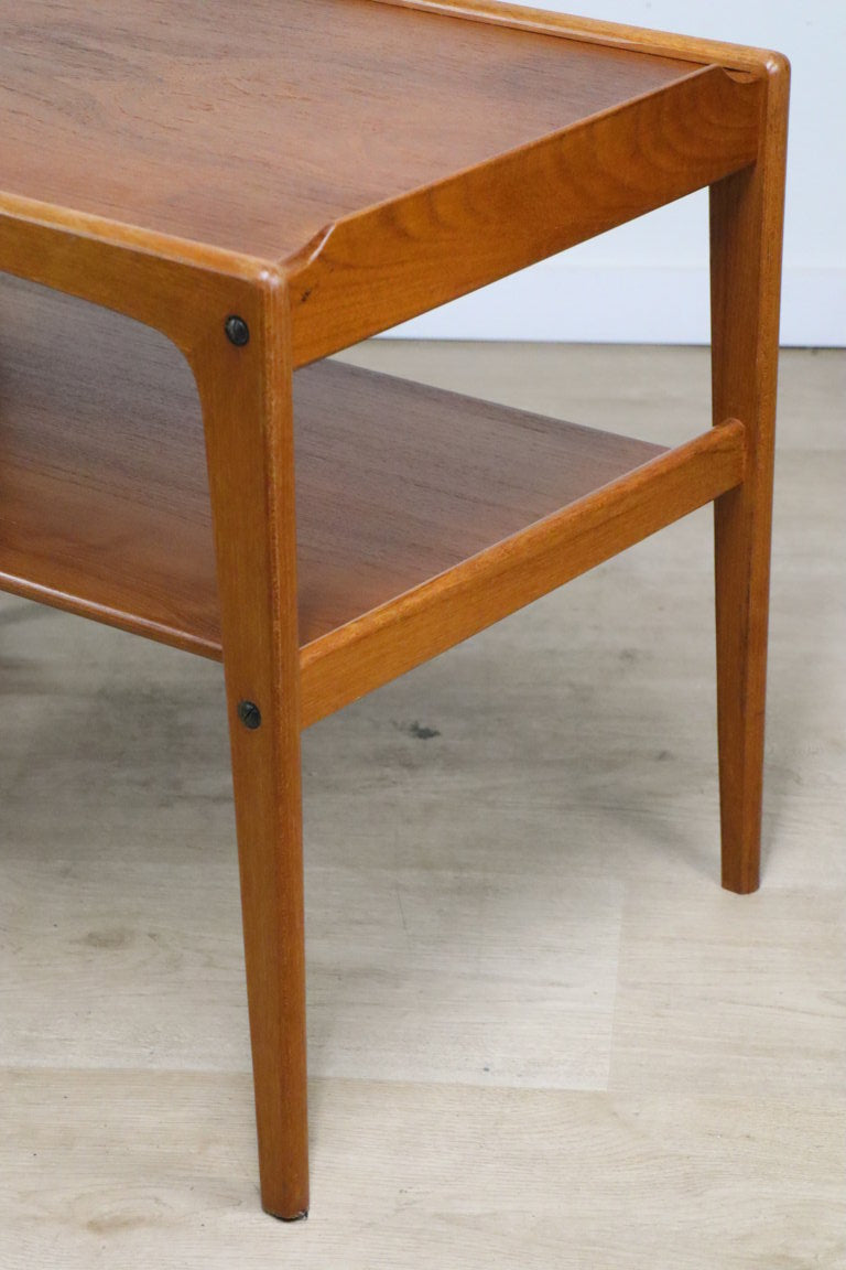 Table d'appoint scandinave en teck Danemark, 1960