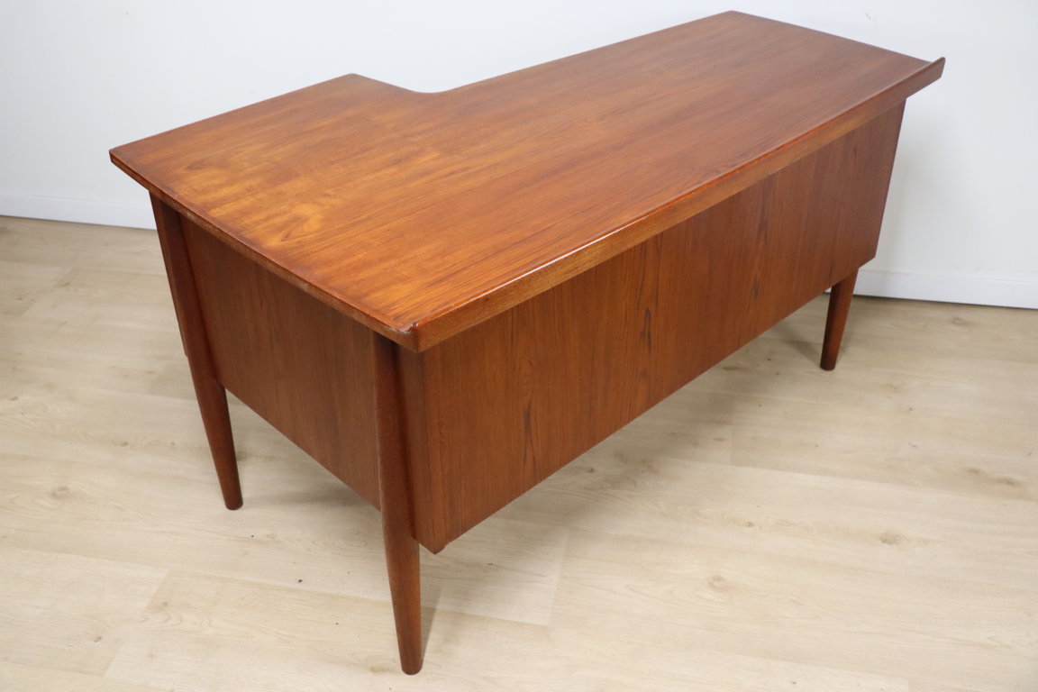 Bureau "Boomerang" Scandinave en teck, 1960