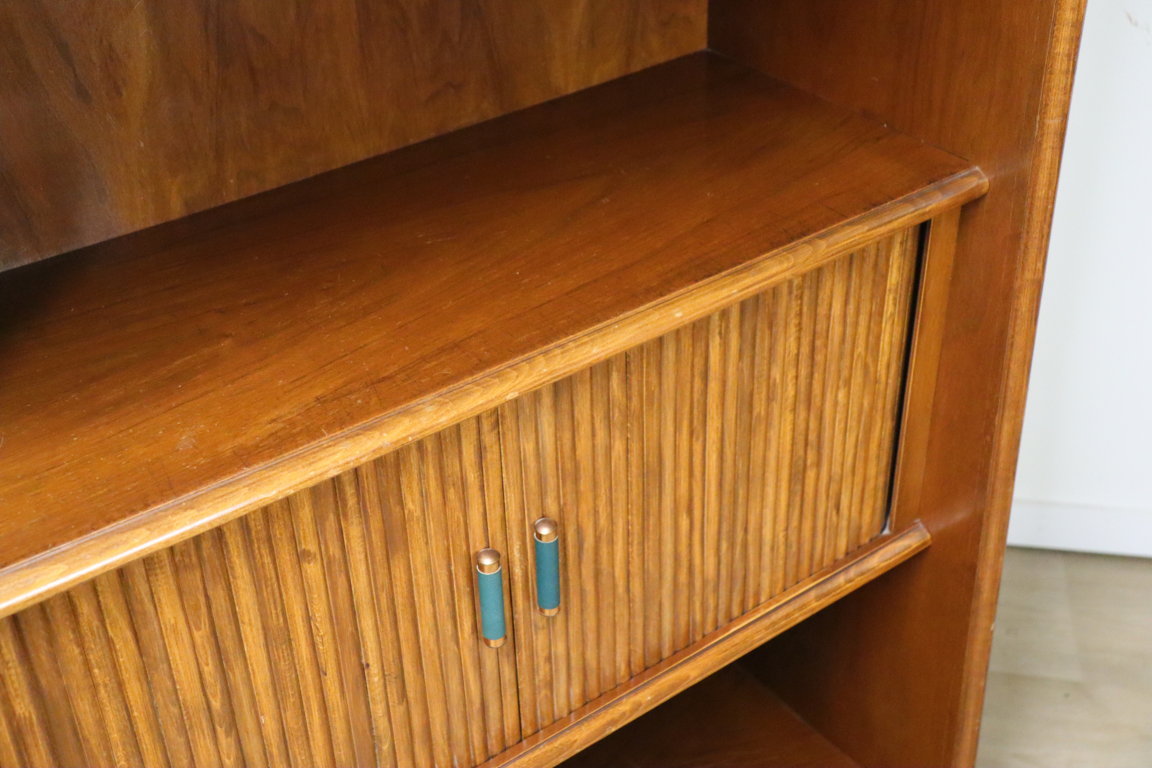 Bibliothèque vintage à portes coulissantes en bois, 1960