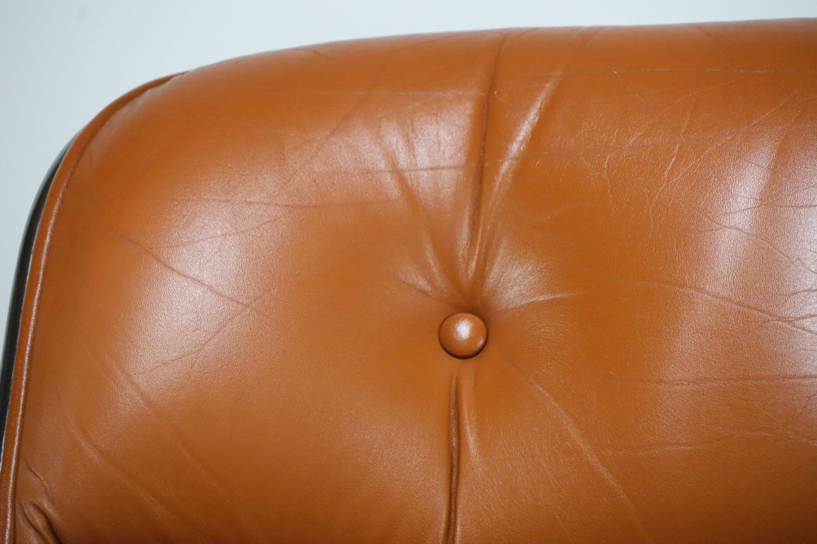 Fauteuil de bureau Charles Pollock édition Knoll en cuir, 1970