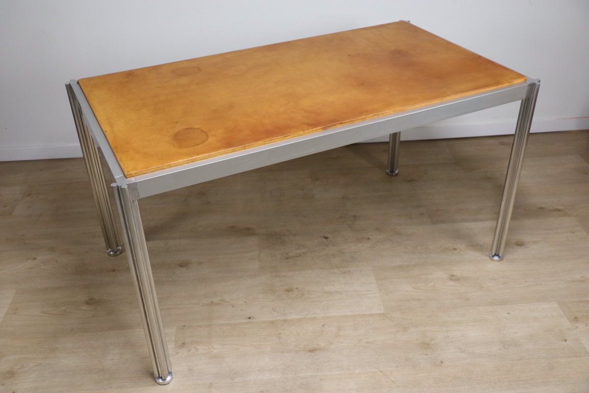 Table vintage de Georges Ciancimino en Aluminium et Cuir, 1970